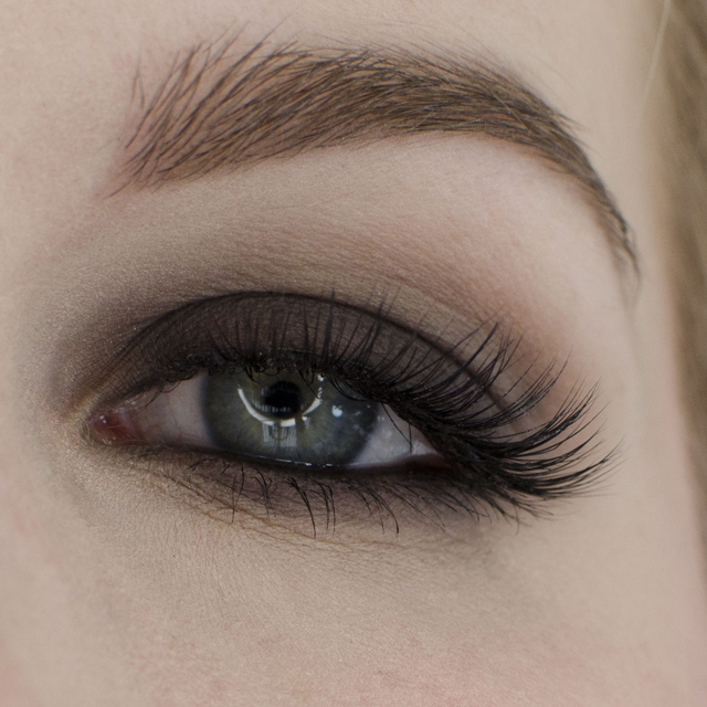 Basic Matte Smokey Eyeshadow Tutorial rebeccakshores